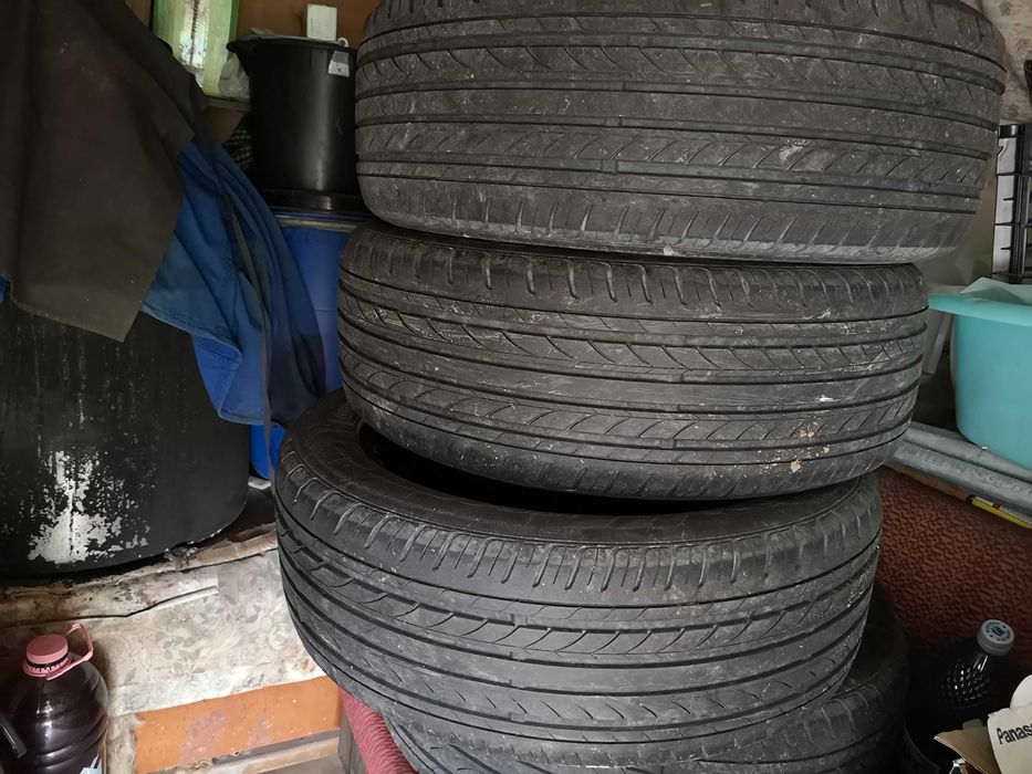 Vand anvelope vara SUV