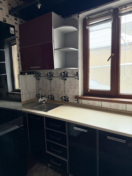 Продается кухонная мебель