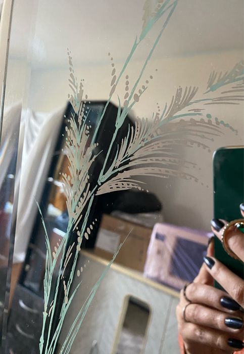 Oglinda mare cu design floral