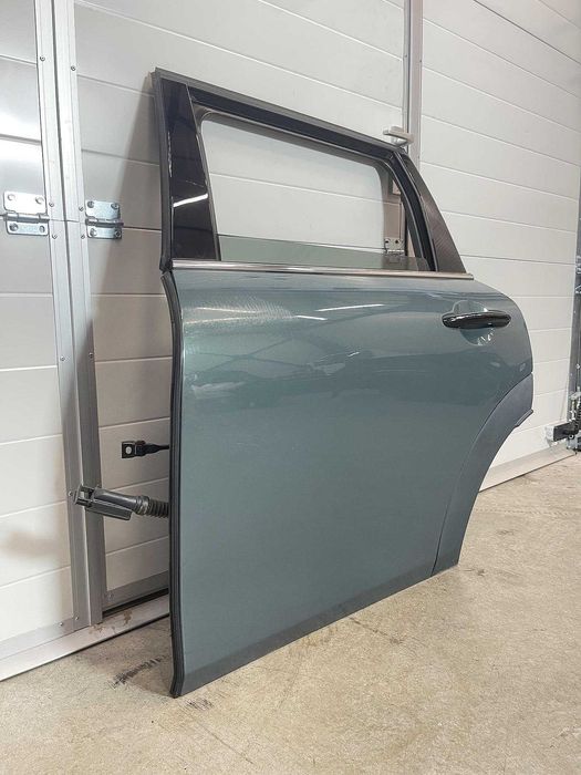 Задна лява врата за MINI Clubman F54