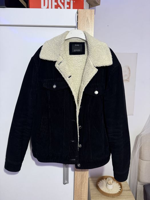 Яке Bershka рр М