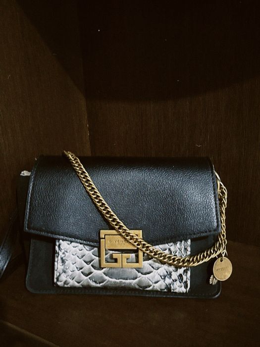 Givenchy сумка хорошая