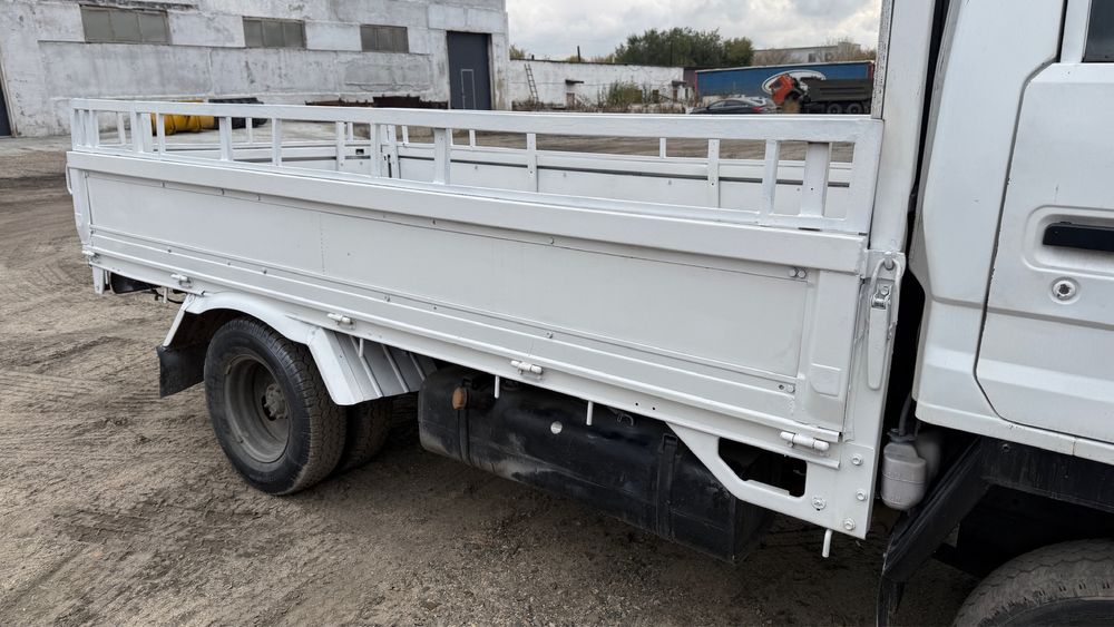 Продам автомобиль Toyota Dyna