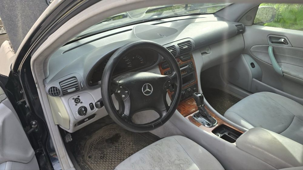 Мерцедес W 203 2.2 143кс на части