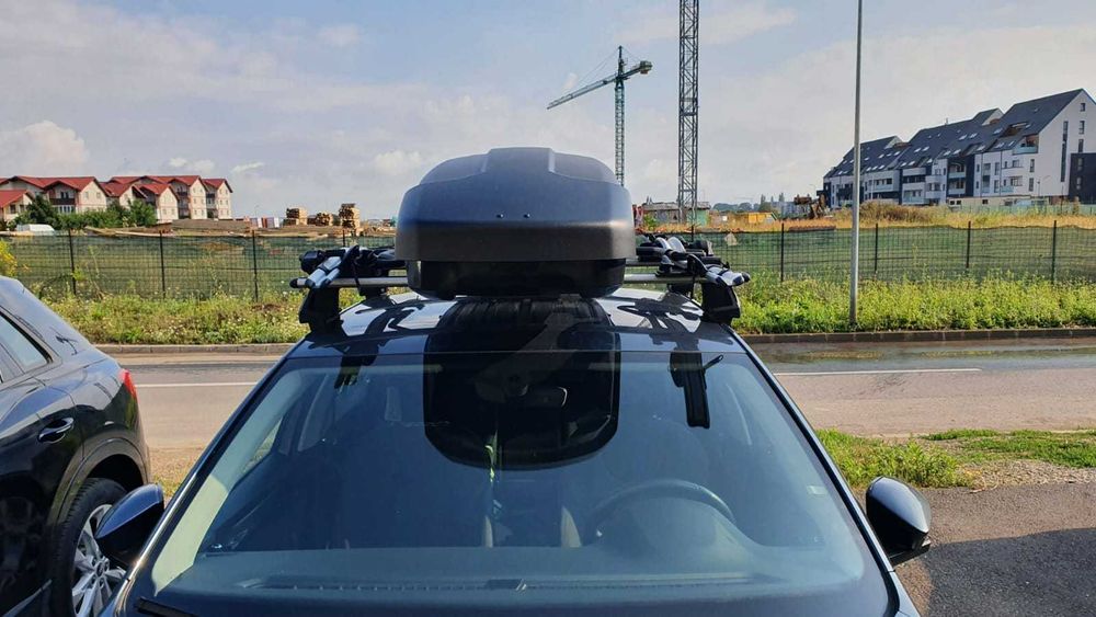 Inchiriez Cutie portbagaj Thule Force XT Sport/ Suport biciclete Thule