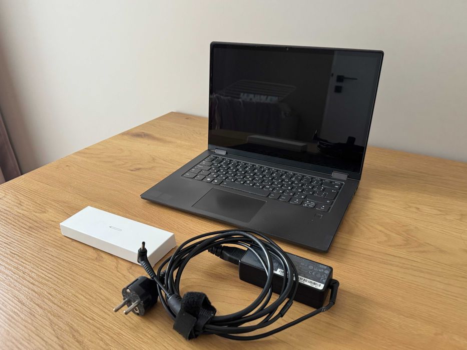 Лаптоп Lenovo IdeaPad C340-14API, 14.0" 500GB SSD, 8GB RAM Touch screen