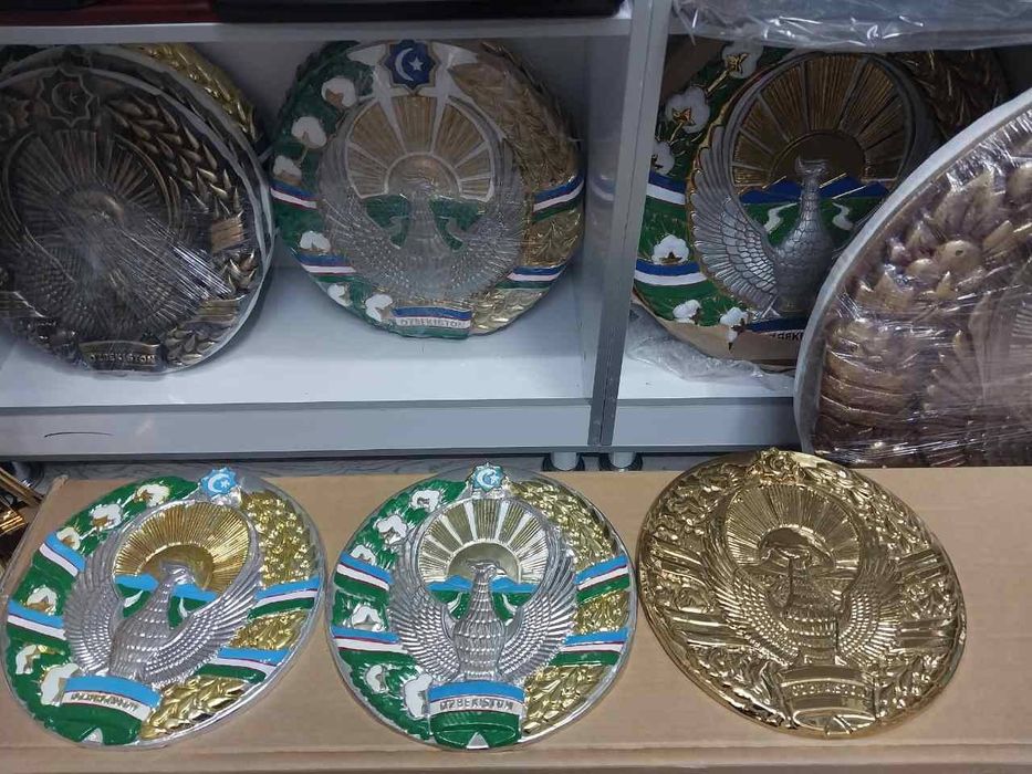 Герб  изготовления из керамика и гипса и мирамира