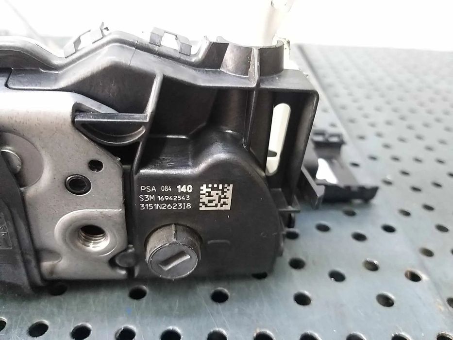 Broasca usa dreapta fata opel vivaro c 16942543