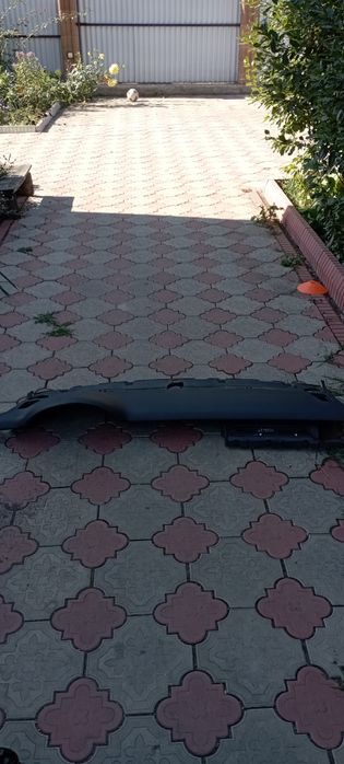 панель  консоль торпеда   на ауди А8д3