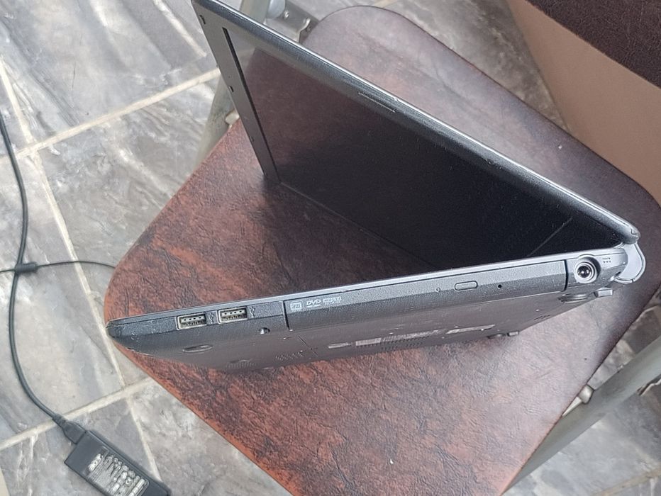 acer-Aspire E1-522-15.6 incha.