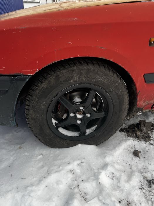 Продам мазду 323