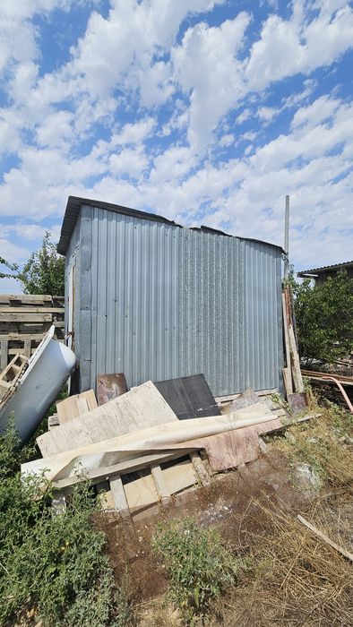 Продам контейнер инструменталка