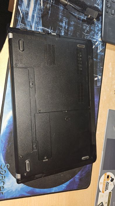 Laptop lenovo cu i5 in stare foarte buna