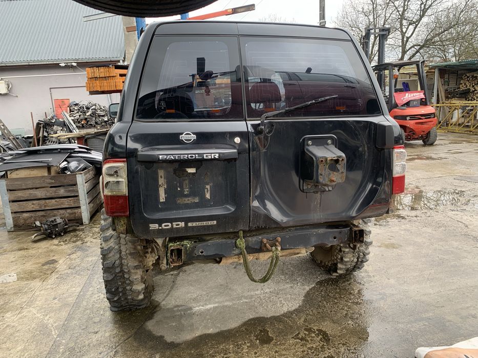 Bullbar off road fata spate original Nissan Patrol Y61