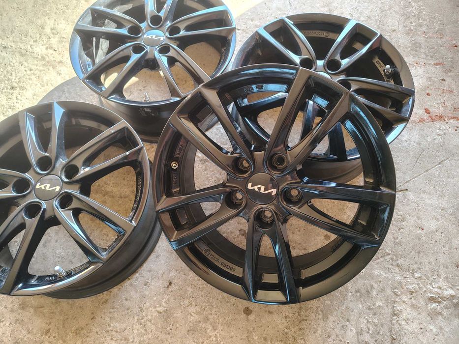 4бр.Алуминиеви джанти 18ки за KIA 5x114.3 et45 7.5j