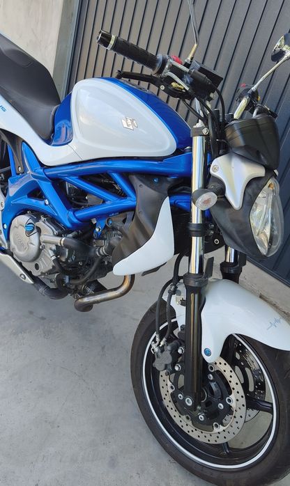 Suzuki Gladius SFV 650