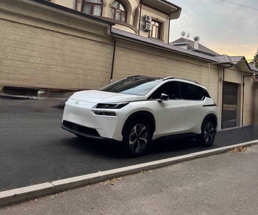 BYD Sealion 07  bosh tolov 25% bilan