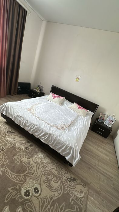 Продам кровать 35к 200/220.