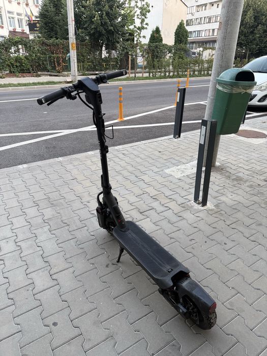 Trotineta electrica Segway Ninebot Max G3 delimitata 45km/h- Baterie Noua
