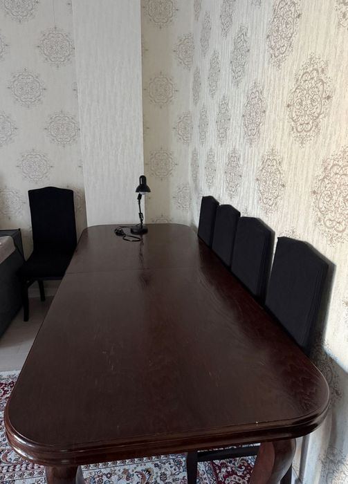 Стол продам дубовый