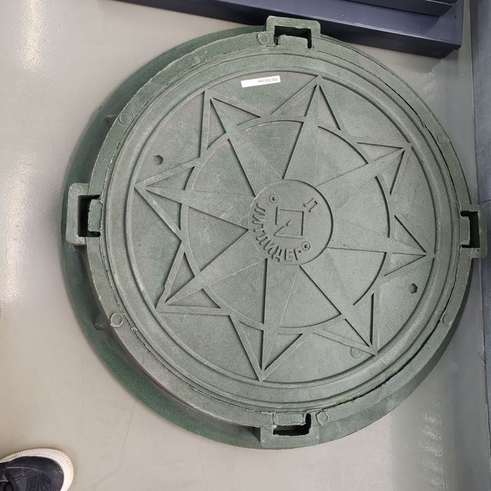 Калодец учун люк. Полимерний ландшафт ва калодец