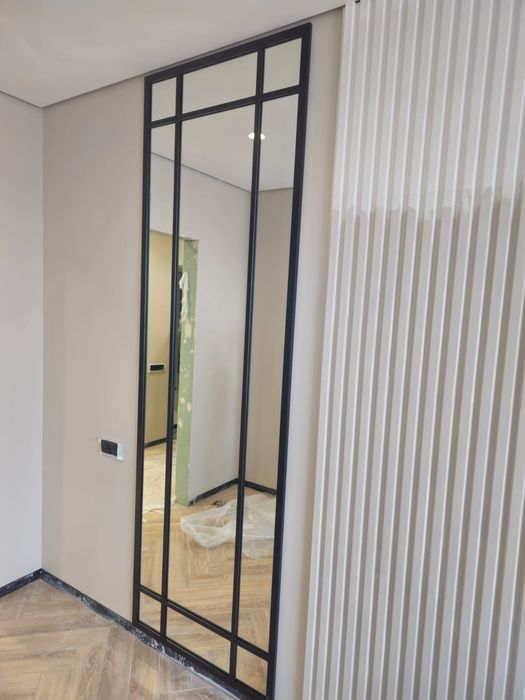 Дизайнерские зеркала на заказ