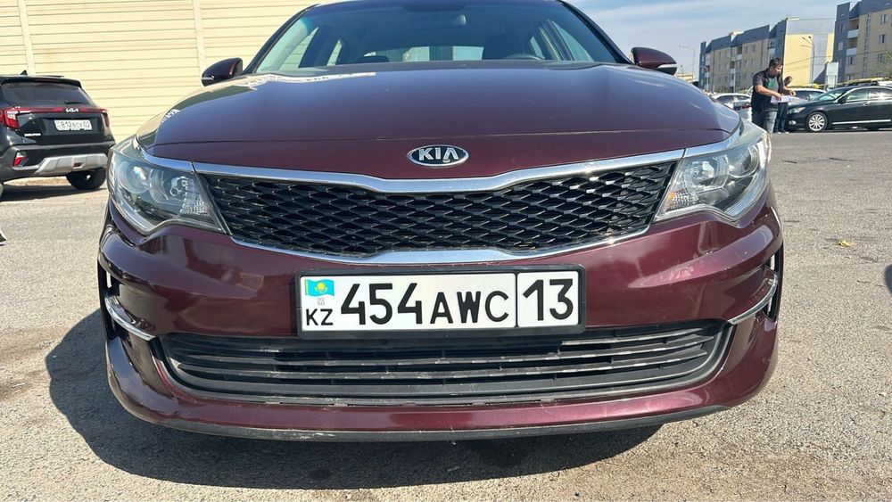 Продам KIA optima 2016