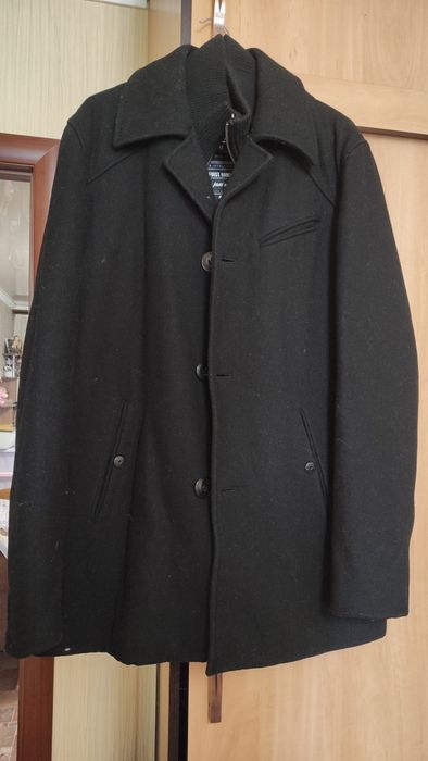 Мужское пальто черное