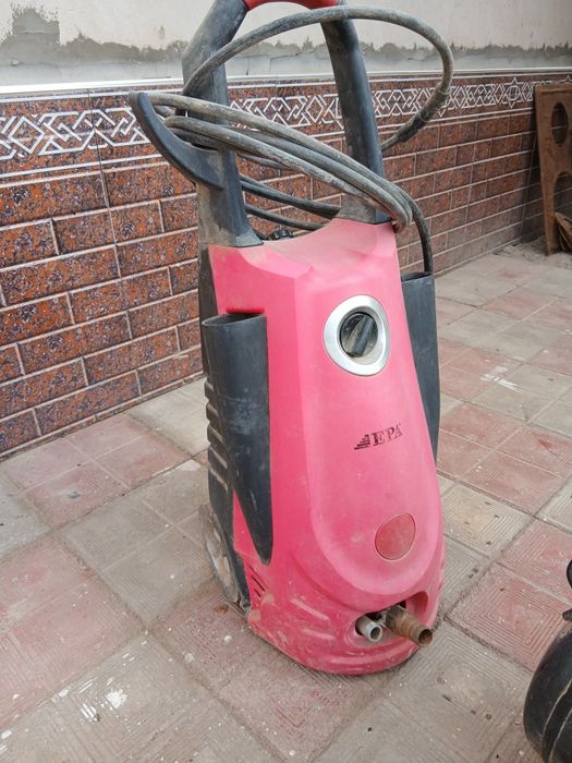 Карчер сатилади...