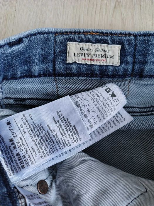 Blugi Jeans Levis woman W31 L32