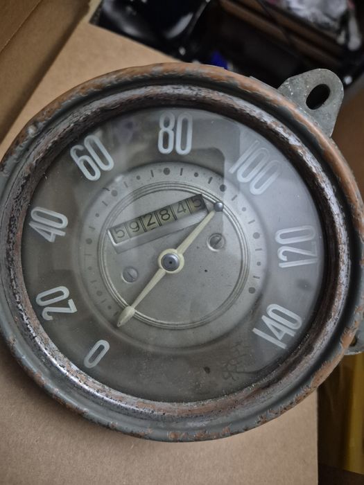 Эмблема капота газ 20 Победа