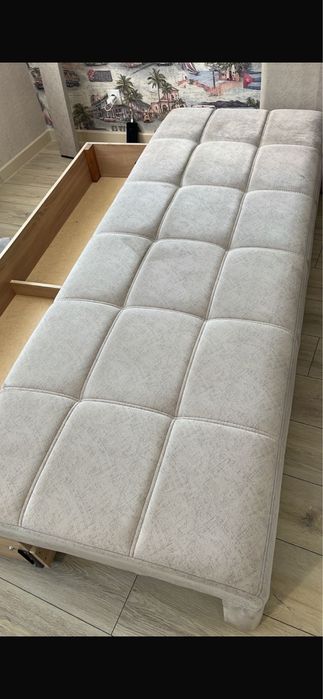 Продам срочно диван