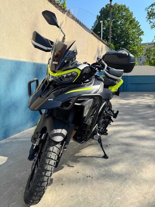 Motocicletă Benelli TRK 702X