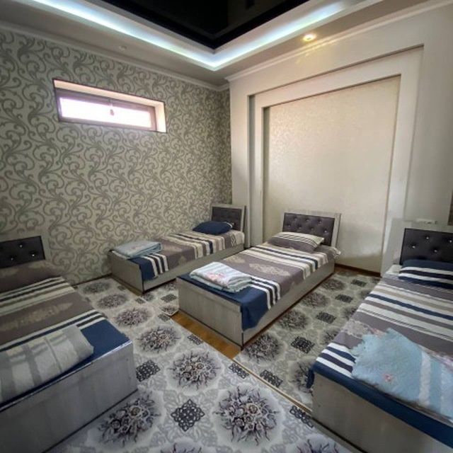 Dacha-uy joy sotiladi.