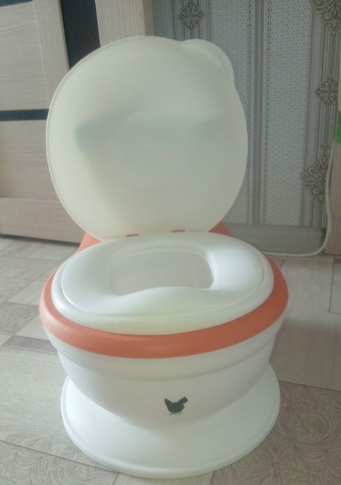 Продам детский горшок