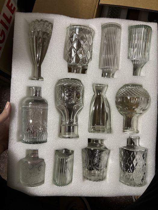 Vaze mini pentru decor- aproximativ 70 buc