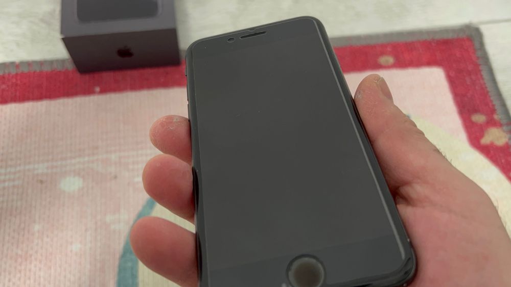 Video, iPhone 8 - liber de retea