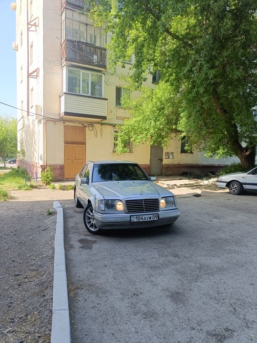 Продам Мерседес Е220