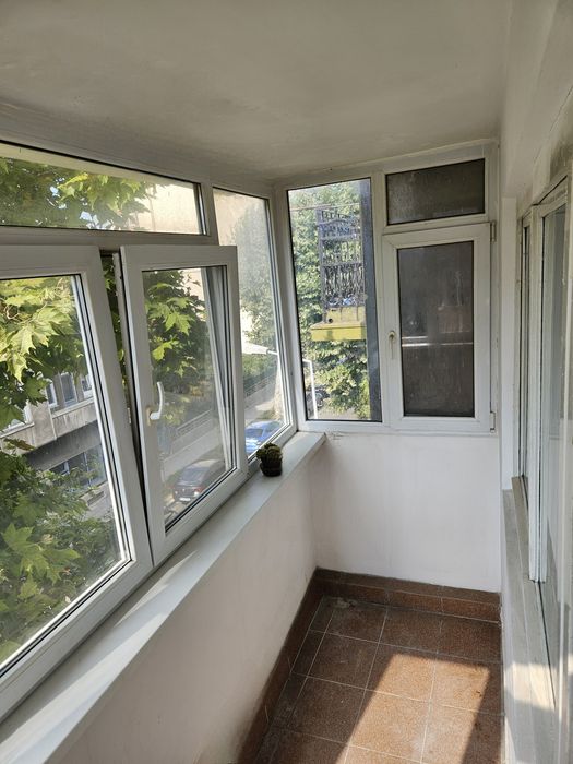 Proprietar 3 camere centru Constanta, strada Stefan cel Mare