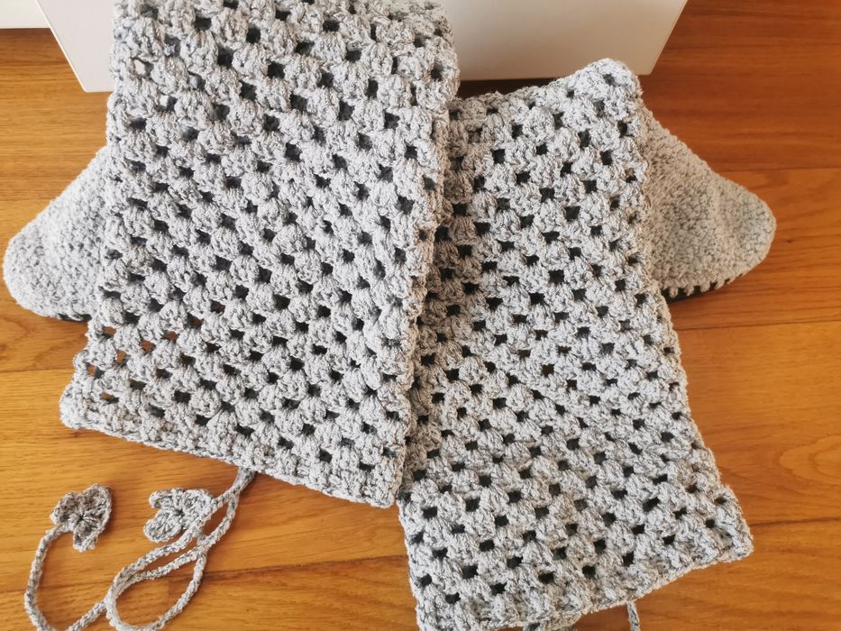 Cizme croșetate manual, noi, 36-37