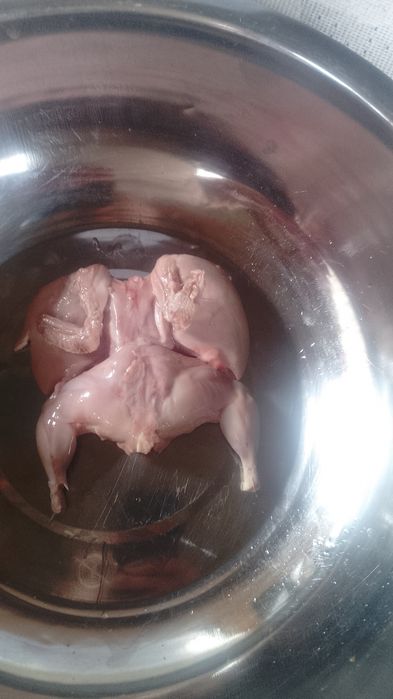Carne de prepeliță  și oua
