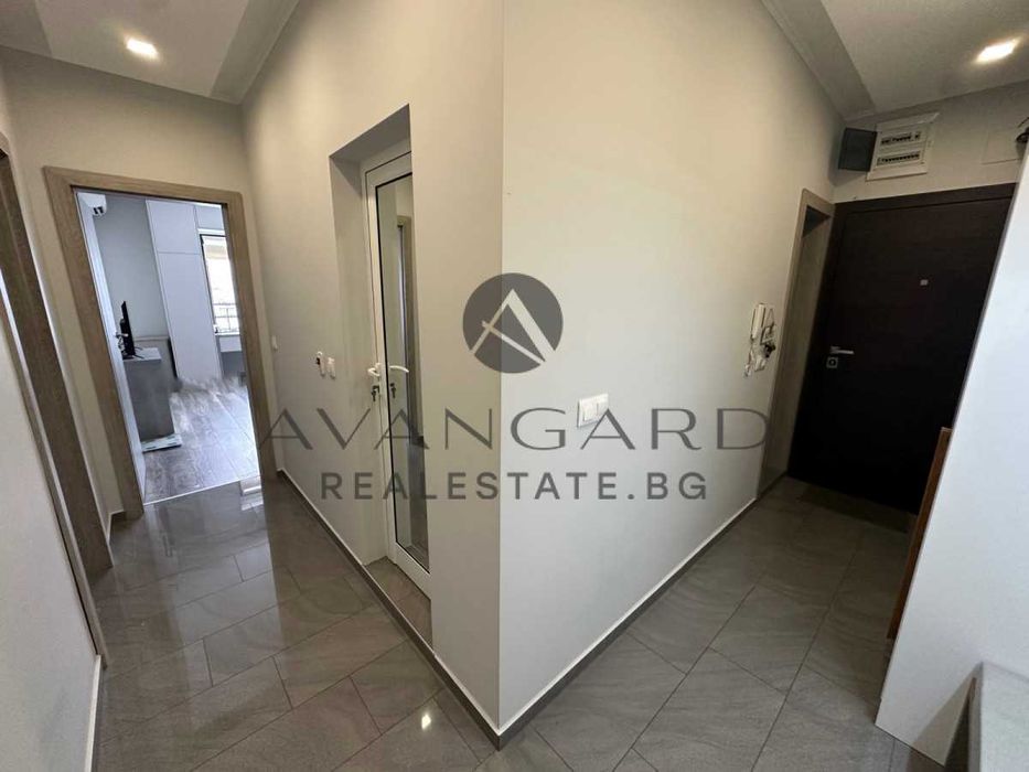 Продава се Тристаен апартамент в Пловдив, Христо Смирненски - 125 кв.м за 1498 €/кв.м - Снимка #15