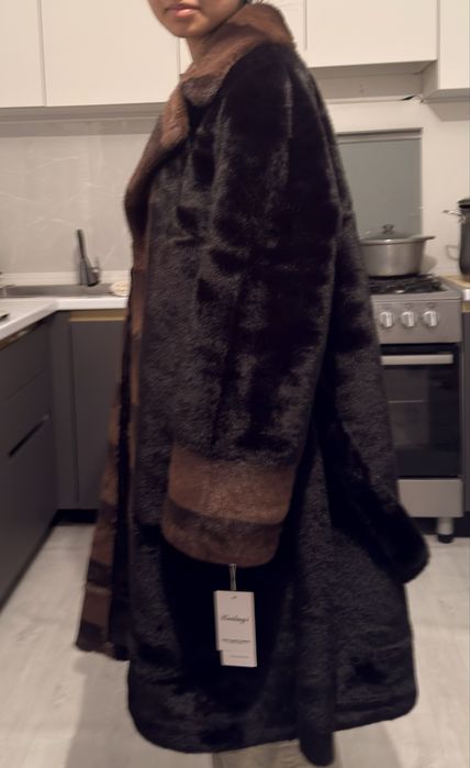 Продам экошубу 56 размер