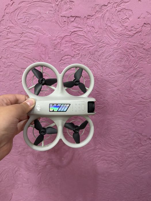 Продам дрон dji neo