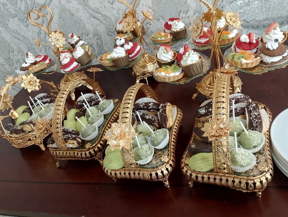 Самса, баурсаки, шелпек, микспироги,