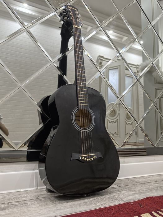 Гитара акустикалық почти новая