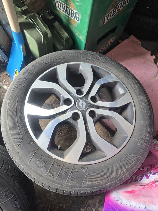 Vând schimb jante 5×114.3 mm pe 16