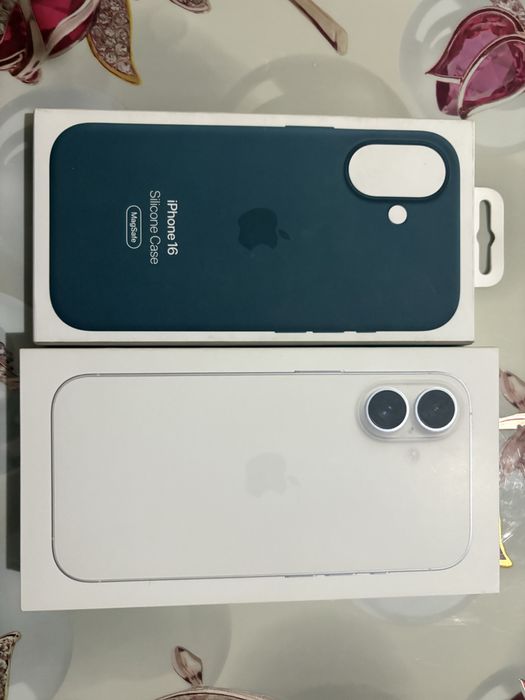 Продаю Iphone 16 128гб