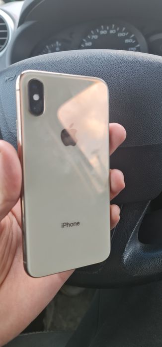 Iphone xs  64 gb