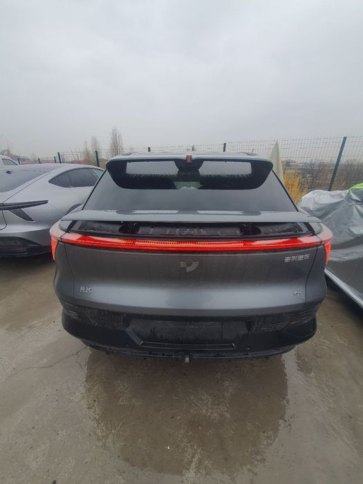 Geely Jiyue Robo 01 P. 2024 elektro 4x4.